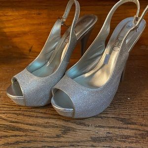 Heals size 8.5